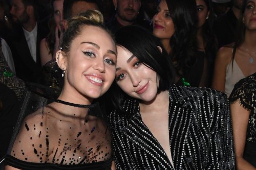 Noah Cyrus on Being Miley's Sister: "Unbearable"