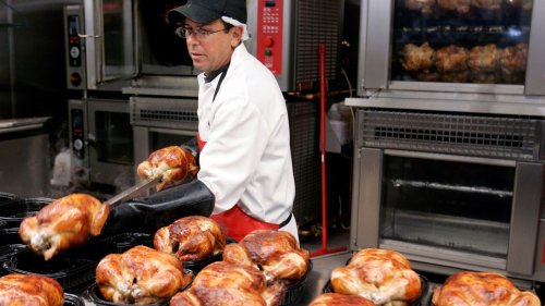 Cooked Chicken at Cost? Here’s How Grocery Stores Use Loss Leaders