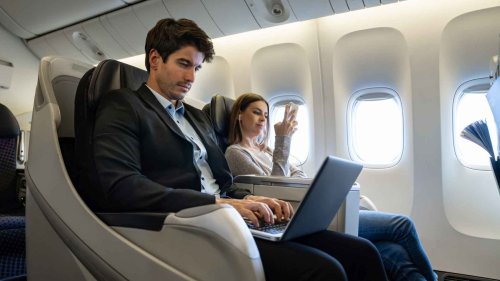 This Is The Cheapest Day of the Week To Fly Business Class