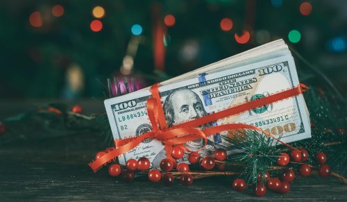 8-ways-to-get-free-money-from-the-government-before-the-holidays