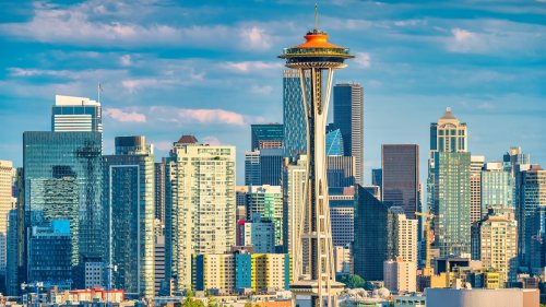 Seattle Now Has the Third-Highest Personal Income Level in the US While Houstonians Income Fell