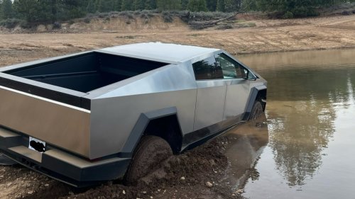 Cybertruck-Besitzer überschätzt Schwimmfähigkeit drastisch