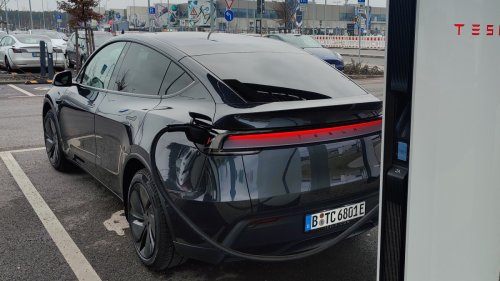 Negative Tesla-Umfrage aus den USA nachträglich manipuliert