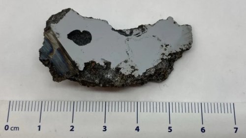 Forscher entdecken zwei neue Minerale in einem Meteorit