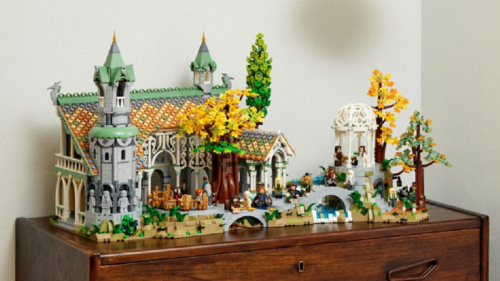 Lego bringt Bruchtal aus 6.100 Teilen und mit 15 Figuren