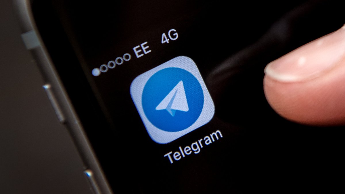 Russische Firma zahlt Millionen für Telegram-Lücken