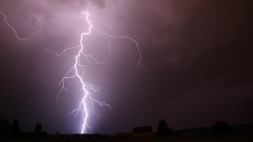 Toxisches Klima und ein reinigendes Gewitter