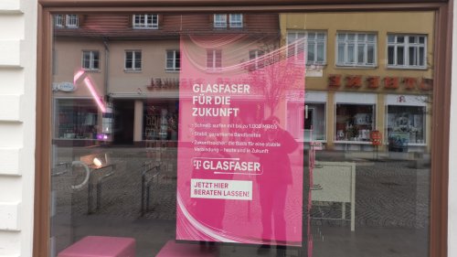 Beschwerden über Telekom-Drückerkolonnen auch in Karlsruhe