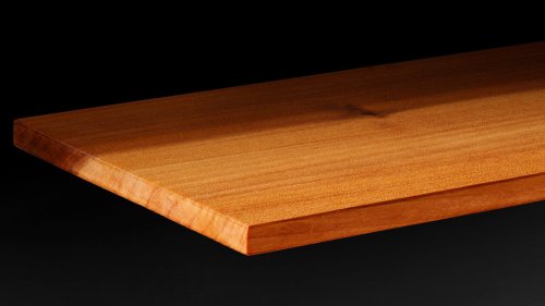Restrukturiertes Holz robust wie Stahl und Kohlenfaser