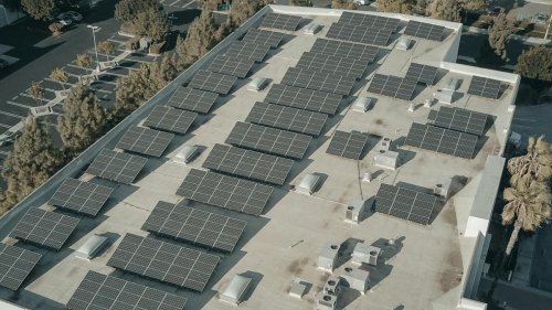 Massiver Solarausbau könnte Erde bis 2050 abkühlen