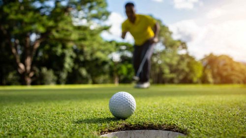 10 ways to make more mid-length putts