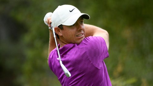 WATCH: Rory McIlroy melts down and snaps an iron in two