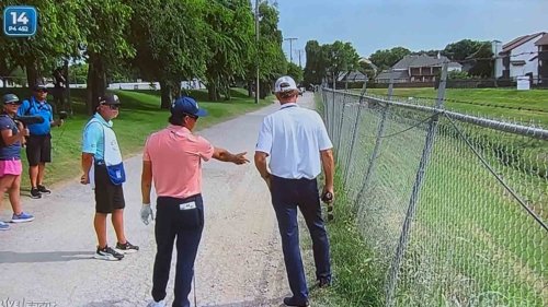 2 rules officials, Rickie Fowler argue over relief. But Fowler has epic last word