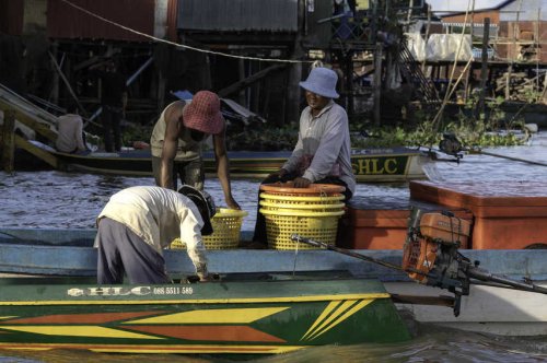 Exploring the Floating Villages of Tonle’ Sap Lake