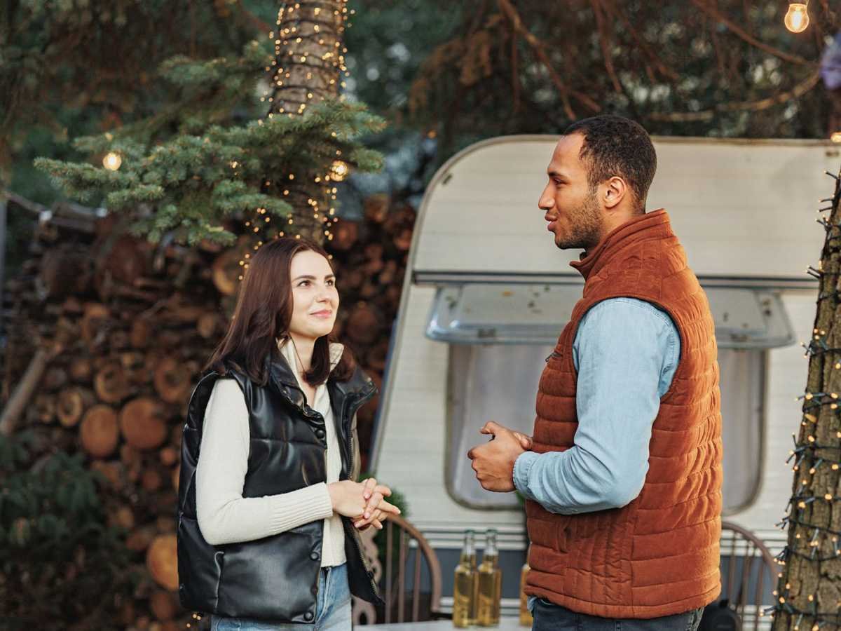 Men explain the real reason they've stopped asking women for numbers (it's wild)