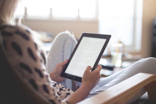 Why E-Books Are Better Than Paperbacks