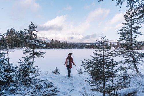 Der Jasper Nationalpark im Winter: 11 schöne Orte & Aktivitäten in der kalten Jahreszeit