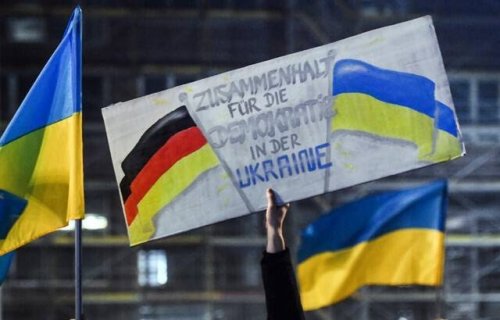[HUMANITAIRE] Guerre en Ukraine : Les premiers réfugiés ukrainiens arrivent en Allemagne