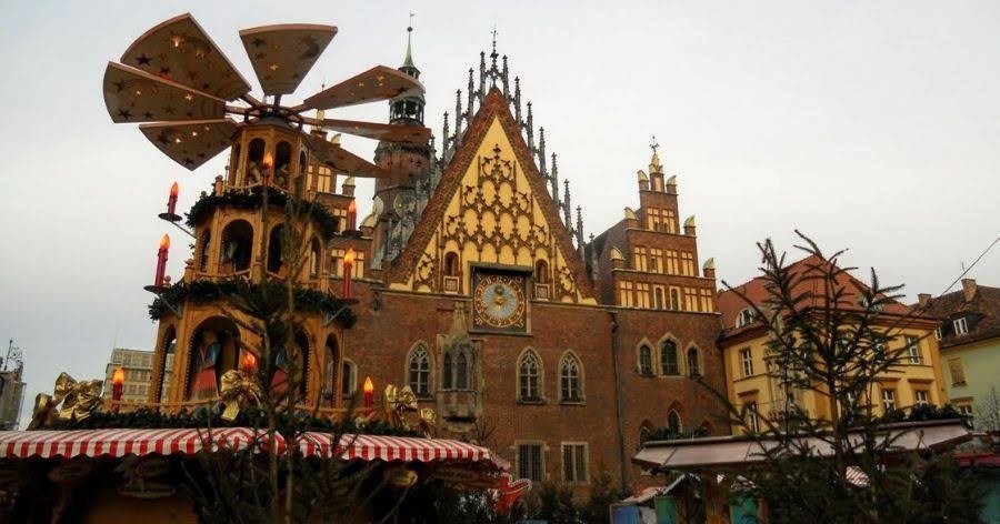 Wroclaw in Winter: 10 of the Best Things to Do, See & Eat
