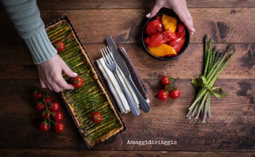 Torta rustica agli asparagi e peperoni di Michel Roux