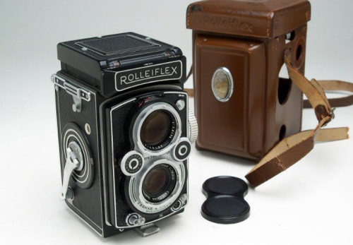 8 Great Vintage Medium Format Cameras for Retro Analog Shooters – Matador Creators