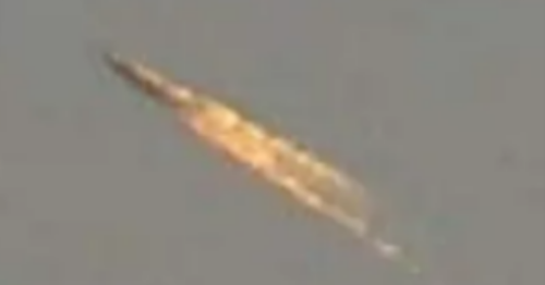 Newfoundland UFO Looks Surprisingly Like A Missile - 3 UFOs In Total