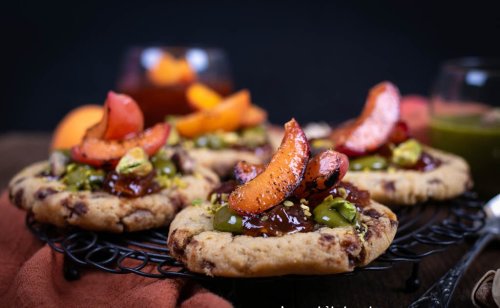 Cookies XL di Cédric Grolet al pistacchio ed albicocche