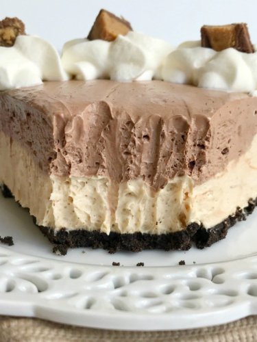 Chocolate Peanut Butter Cheesecake Pie
