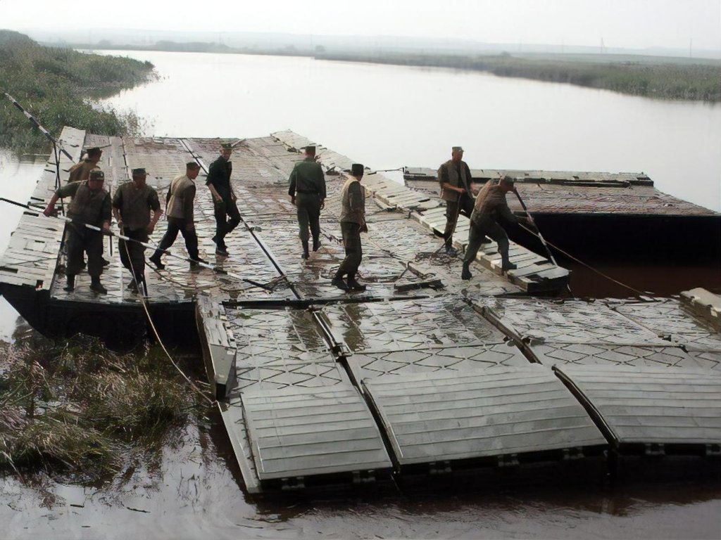 Мост в припяти