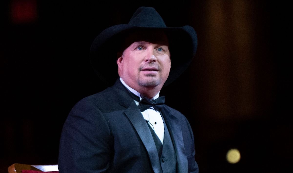 Garth Brooks Headed For ‘Death Sentence’ After Constant Yo-Yo Dieting?