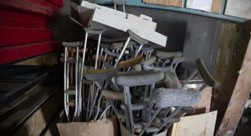 Extra Extra: What's the story behind all the crutches left on the subway? | Flipboard