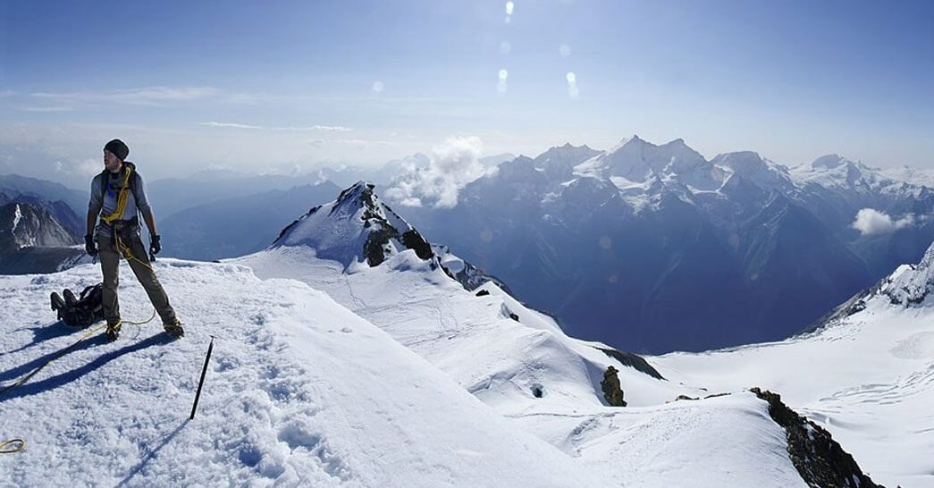 5 Easy Mountains to Climb in the Alps