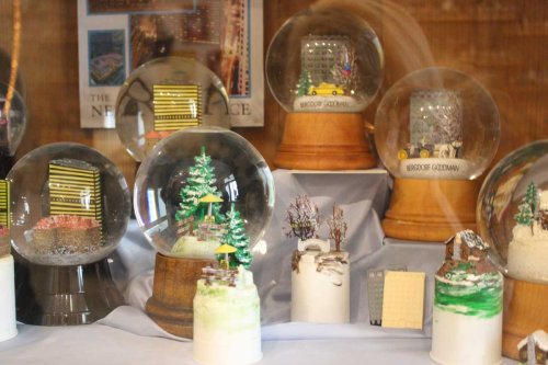 How & Where the Snow Globe Was Invented: Snow Globe Inventor