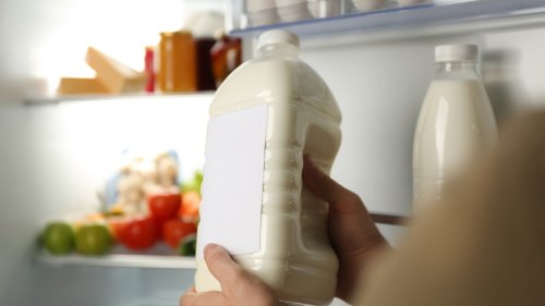Wetten, dass Sie Milch im Kühlschrank falsch aufbewahren?