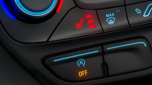 Stromfresser Sitzheizung und Co.: So sparen Sie beim Autofahren Geld
