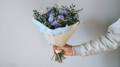 Blumen verschicken Test: Das sind die besten Blumenversand-Händler (nicht nur am Valentinstag)