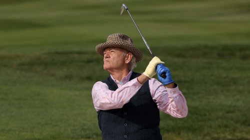 Bill Murray ist der Coolste - wie er mit diesem Golf-Schlag einmal mehr der ganzen Welt beweist
