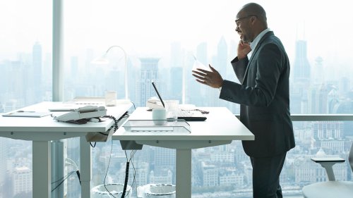 Höhenverstellbarer Schreibtisch: Die 7 besten Modelle fürs Homeoffice