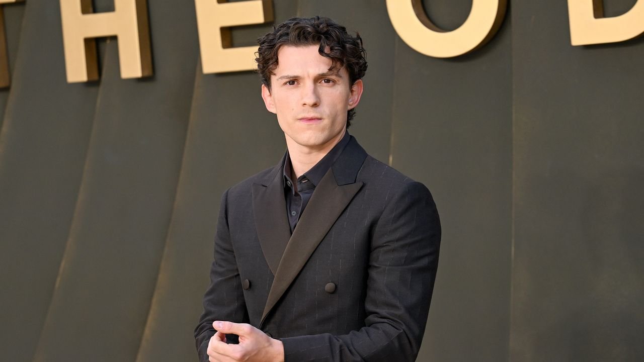 7 Menswear Moves to Steal From the Odyssey Premiere