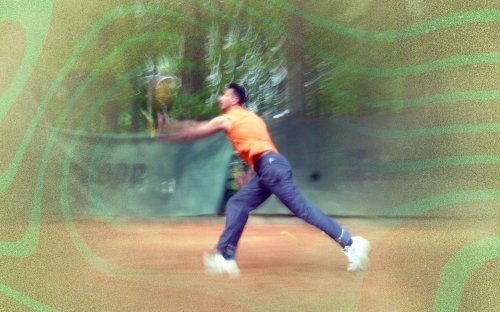 Speedminton : c'est quoi ce sport qui mélange tennis, squash et badminton, et compte 10.000 joueurs en France ?