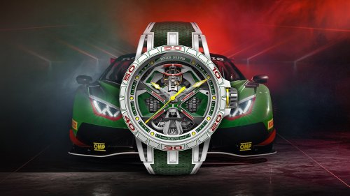 La nouvelle montre Excalibur Spider Huracán MCF Blanc de Roger Dubuis directement inspirée de la Lamborghini Huracán est un véritable joyau