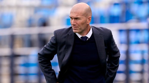 Pour convaincre Zinédine Zidane de signer à Paris, le PSG lui proposerait un salaire de 25 millions d'euros net par an