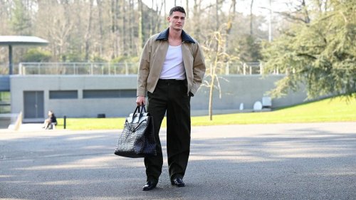 Benjamin Pavard est bel et bien le nouveau roi de la mode chez les Bleus à Clairefontaine
