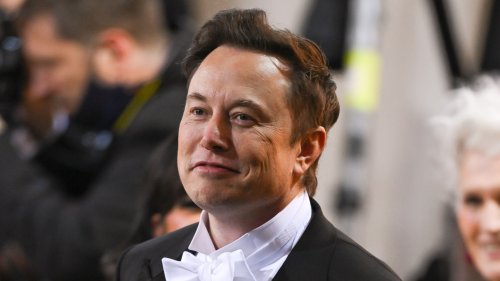 Elon Musk pourrait supprimer 10% du personnel de Tesla à cause d'un “super mauvais pressentiment”