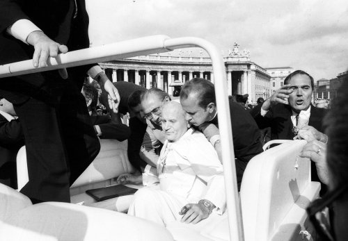 Polish pilgrims mark anniversary of attempt to assassinate St. John Paul II