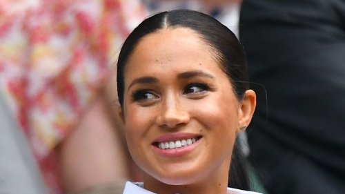 Meghan Markle ose le total look blanc et laisse tout le monde bouche bée