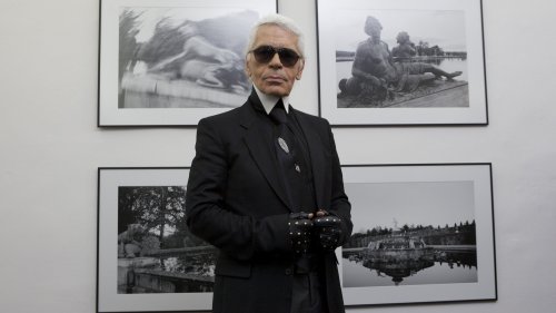 "C’est elle la patronne ici" : à quoi ressemble la nouvelle vie de Choupette, la richissime chatte de Karl Lagerfeld ?