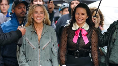 ‘And Just Like That’ Season 2 Begins Filming and Carrie Bradshaw Is Carrying a… Pigeon Clutch?