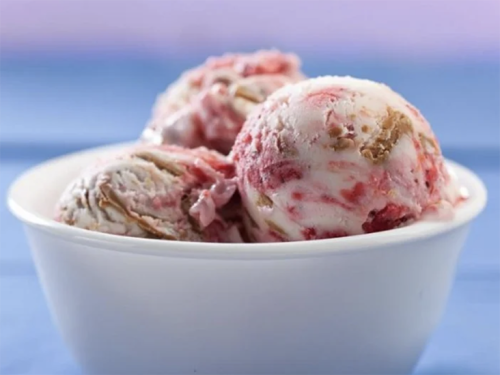 Strawberry Dessert Recipes: 16 Sweet Ideas for Summer