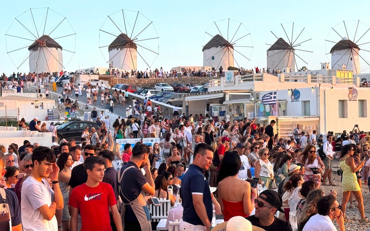 Greeks Recorded EU’s Lowest Tourism Spending Per Night